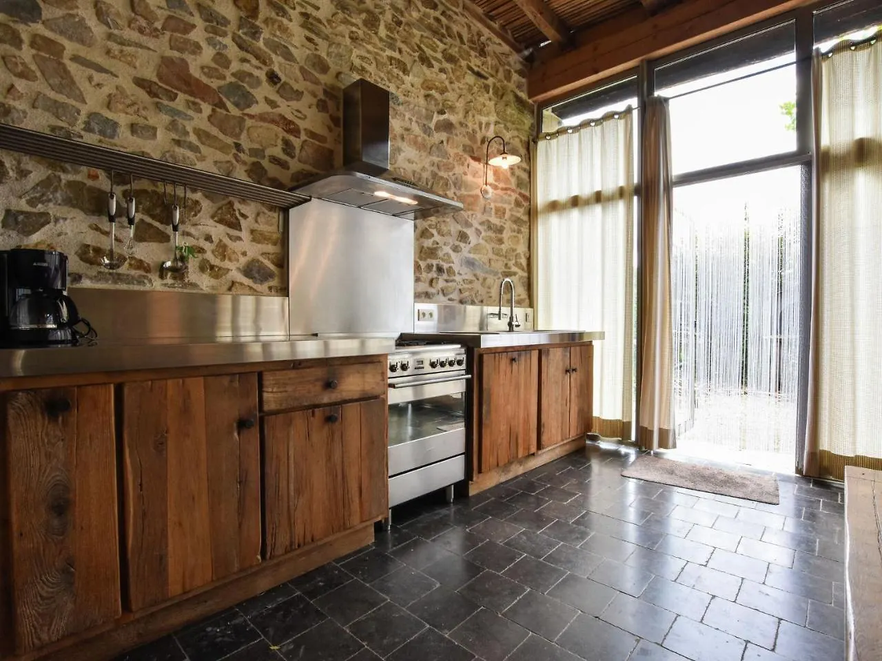 Hébergement de vacances Lovely Farmhouse With Private Pool In Terrou France